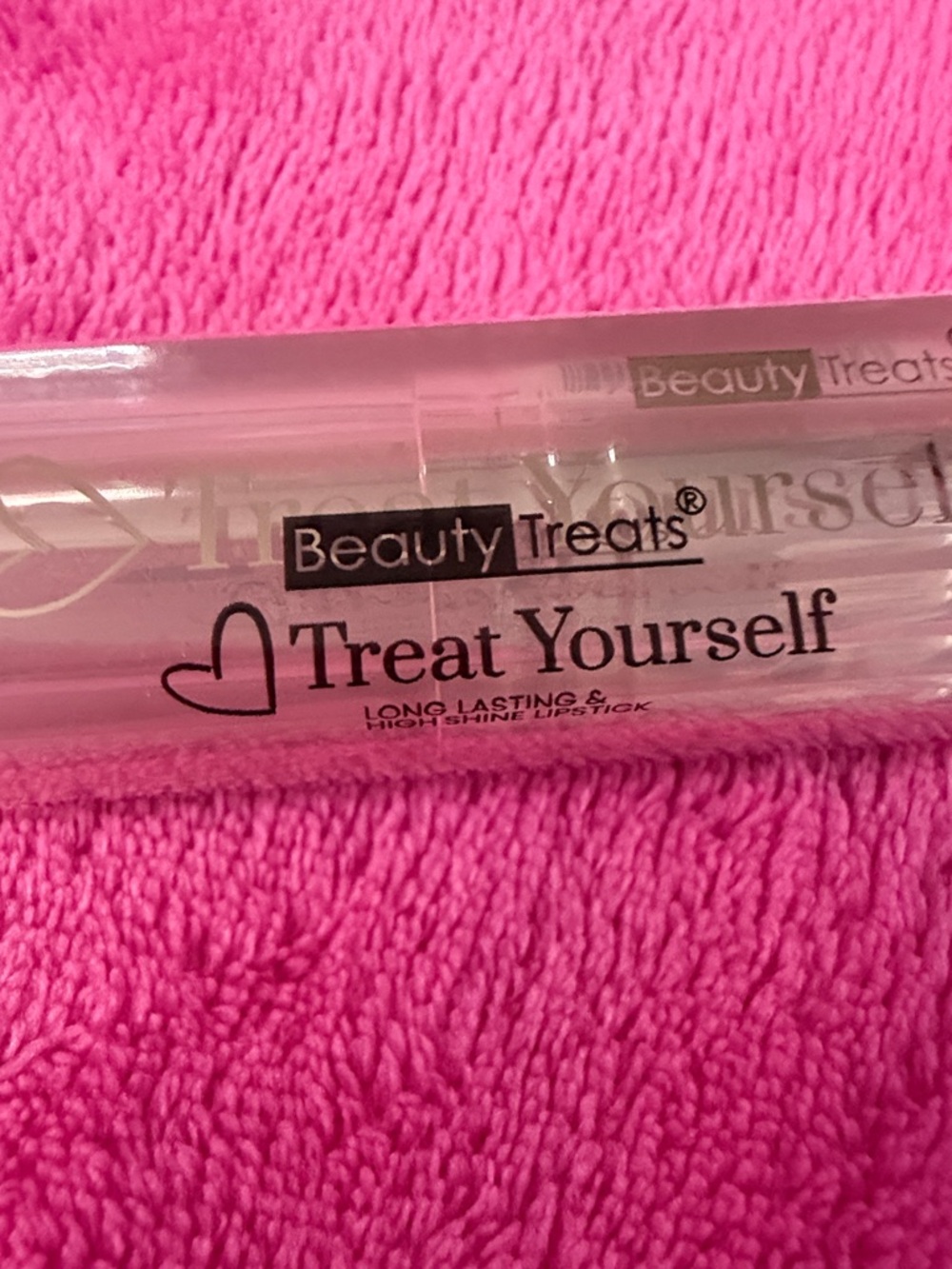 Treat Yourself Long-Lasting High Shine Lipstick - Pink
